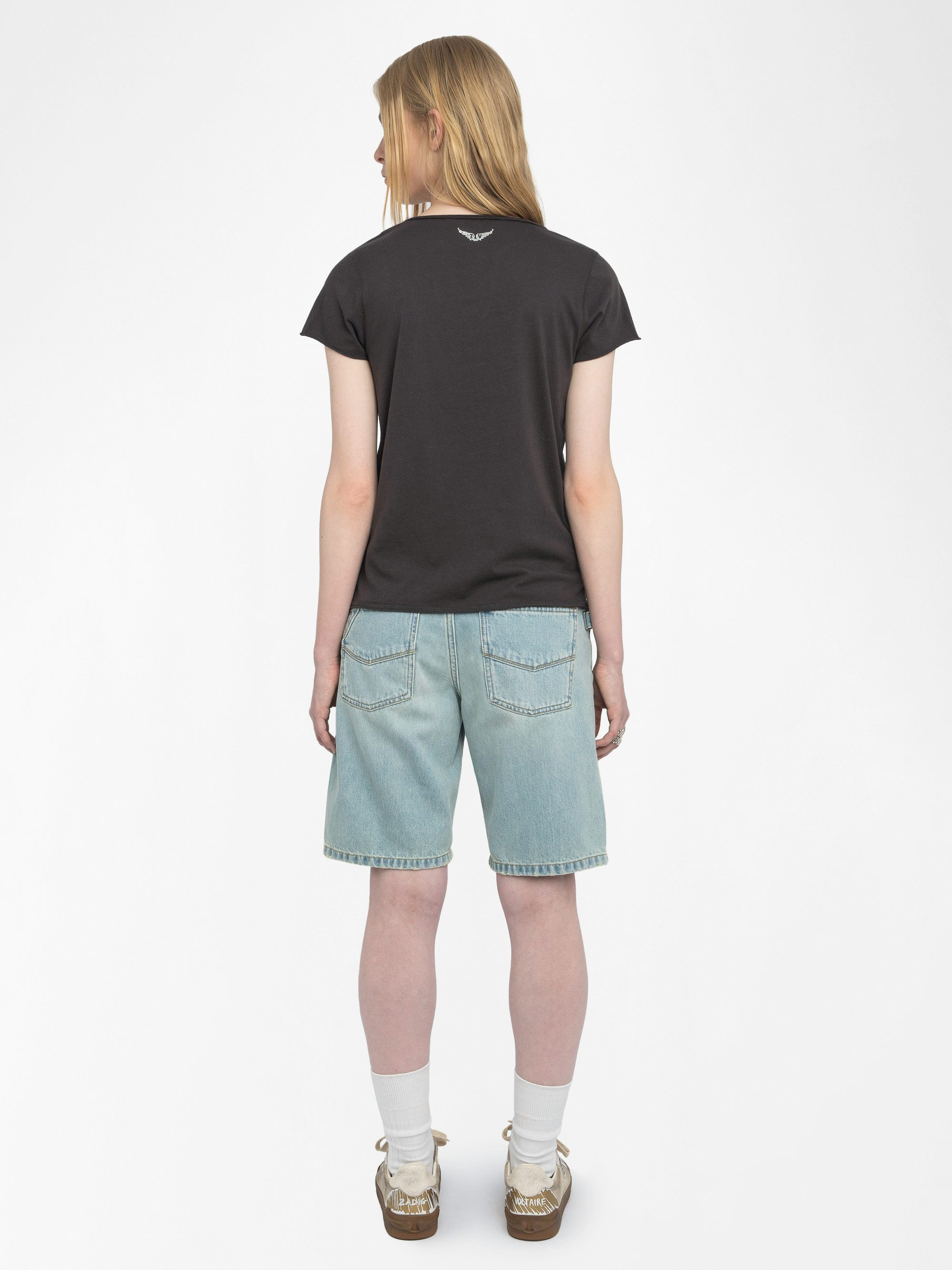 Henley T-shirt Tuni - Short-sleeved henley t-shirt with rhinestone wings on the back.